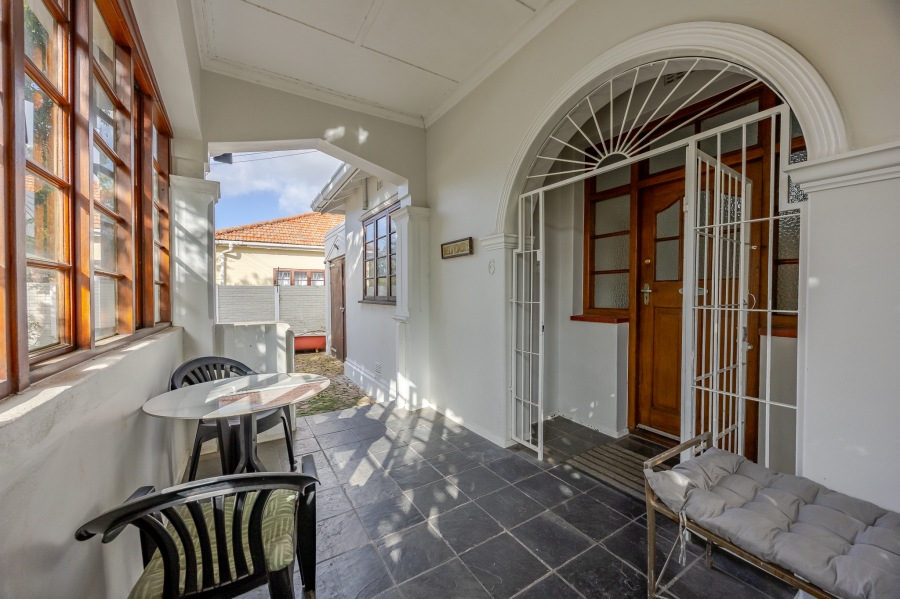 4 Bedroom Property for Sale in Wynberg Upper Western Cape